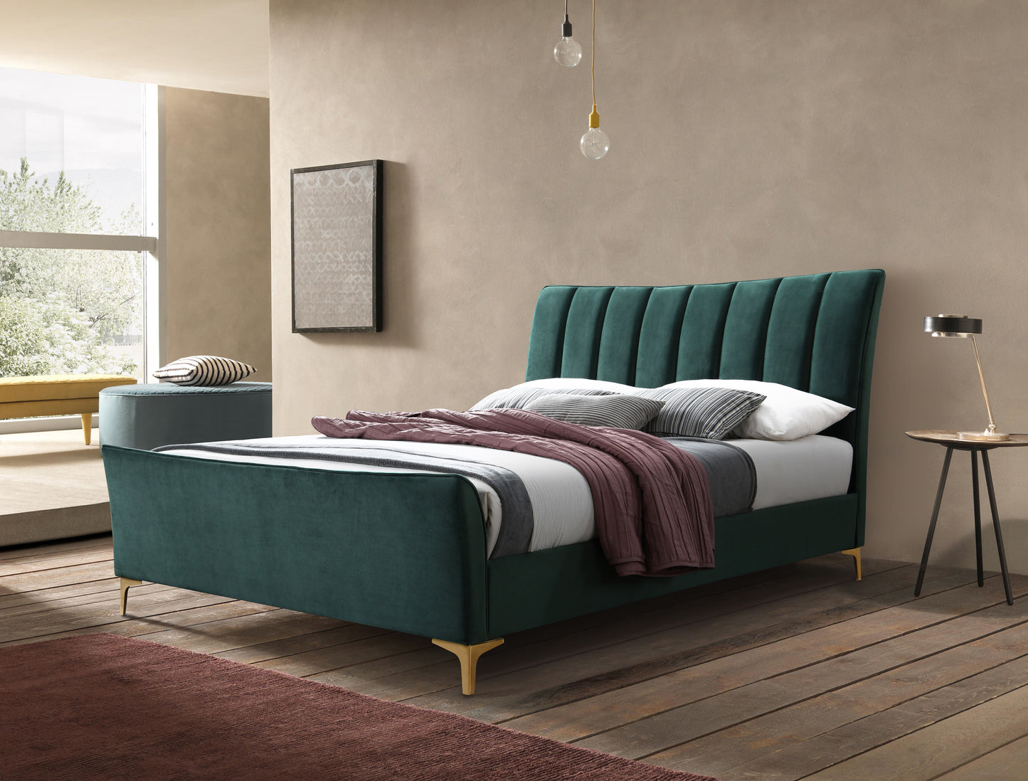 Clover King Bed