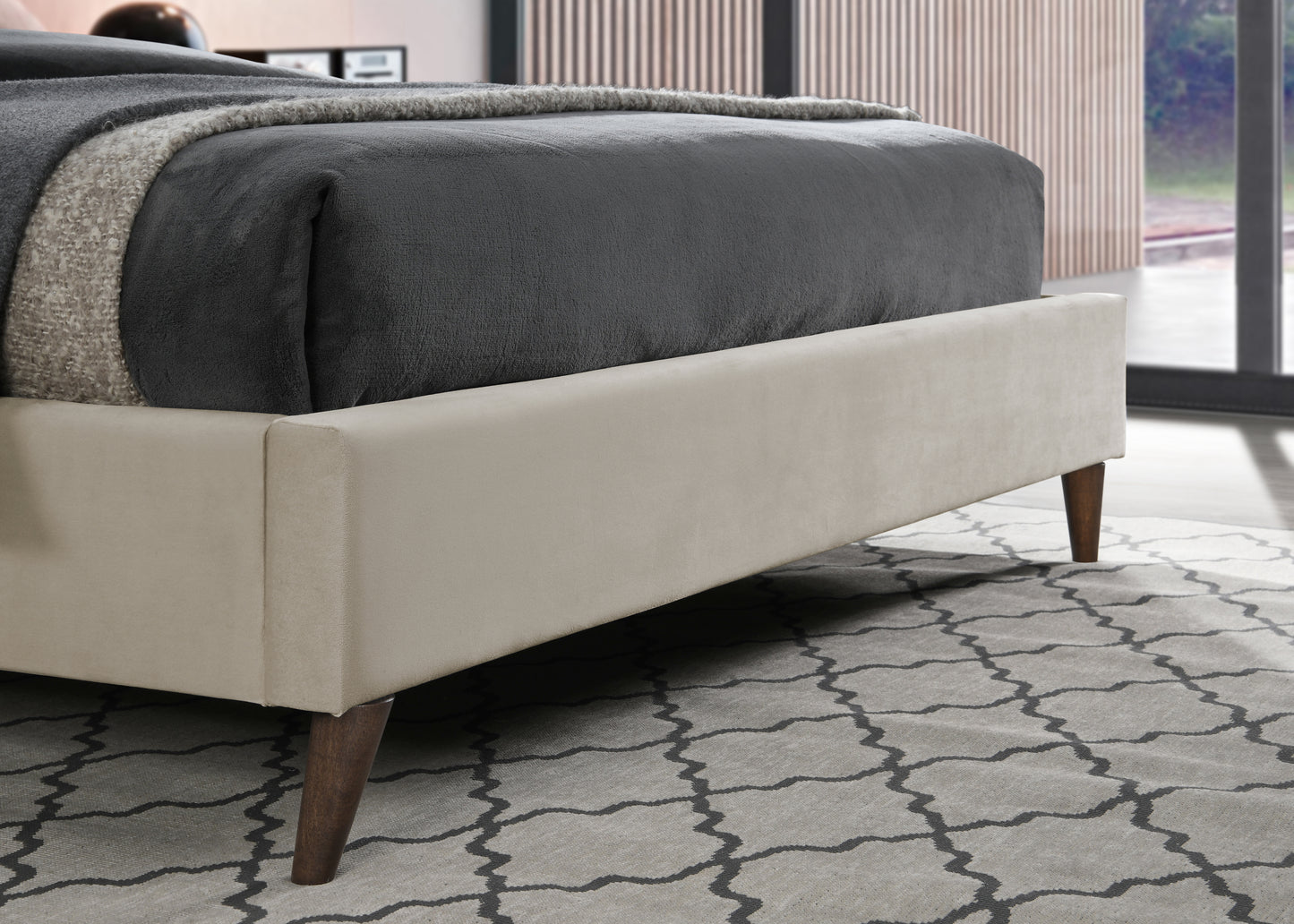 Elm King Bed