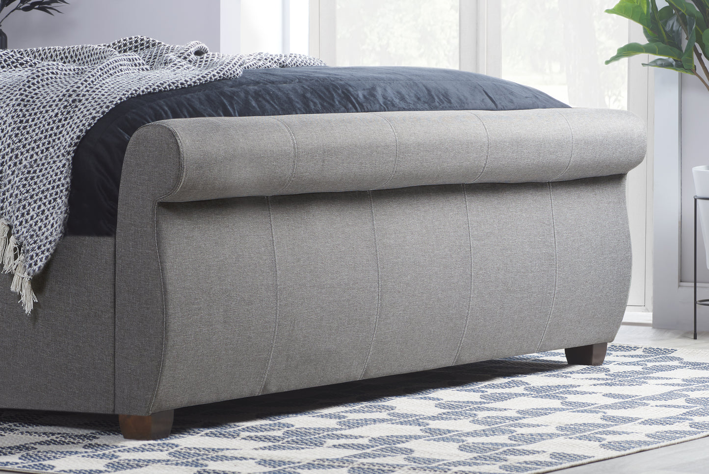 Lancaster King Bed