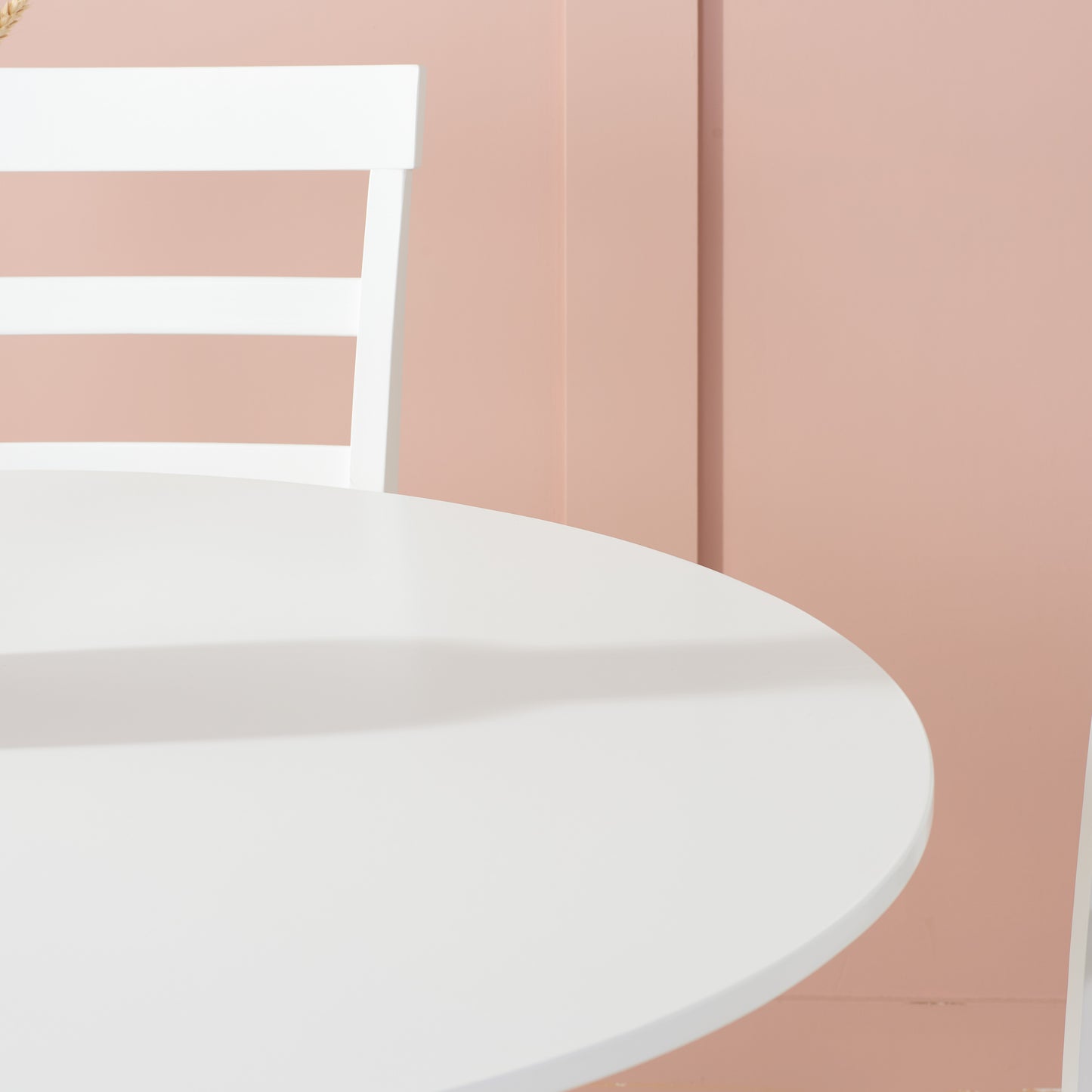 Pickworth Round Dining Table