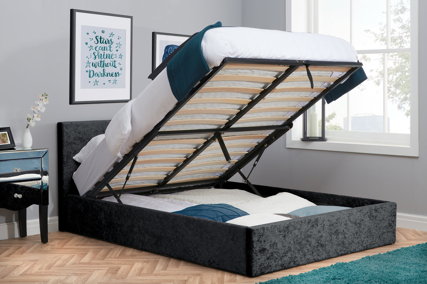 Berlin Small Double Ottoman Bed