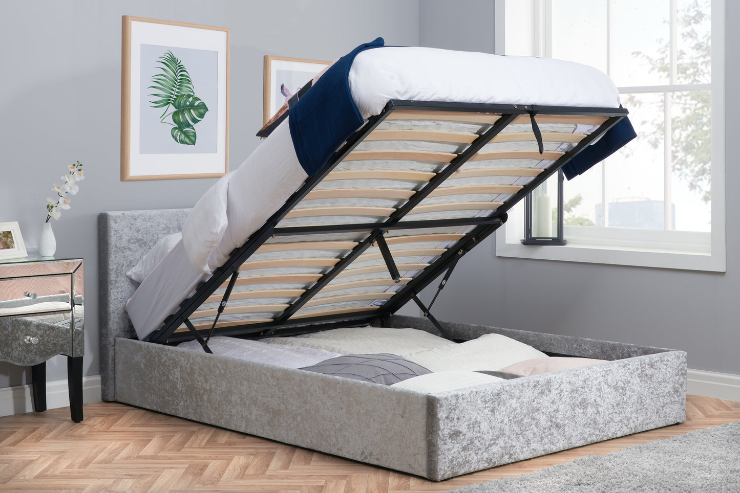 Berlin Double Ottoman Bed