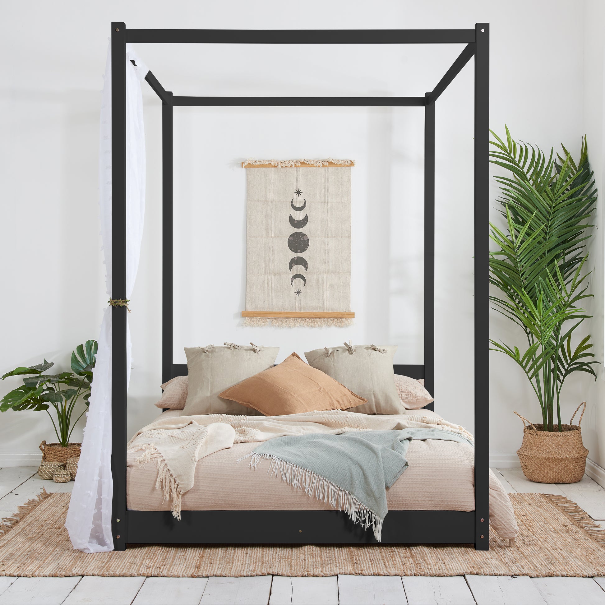 Darwin Four Poster King Bed