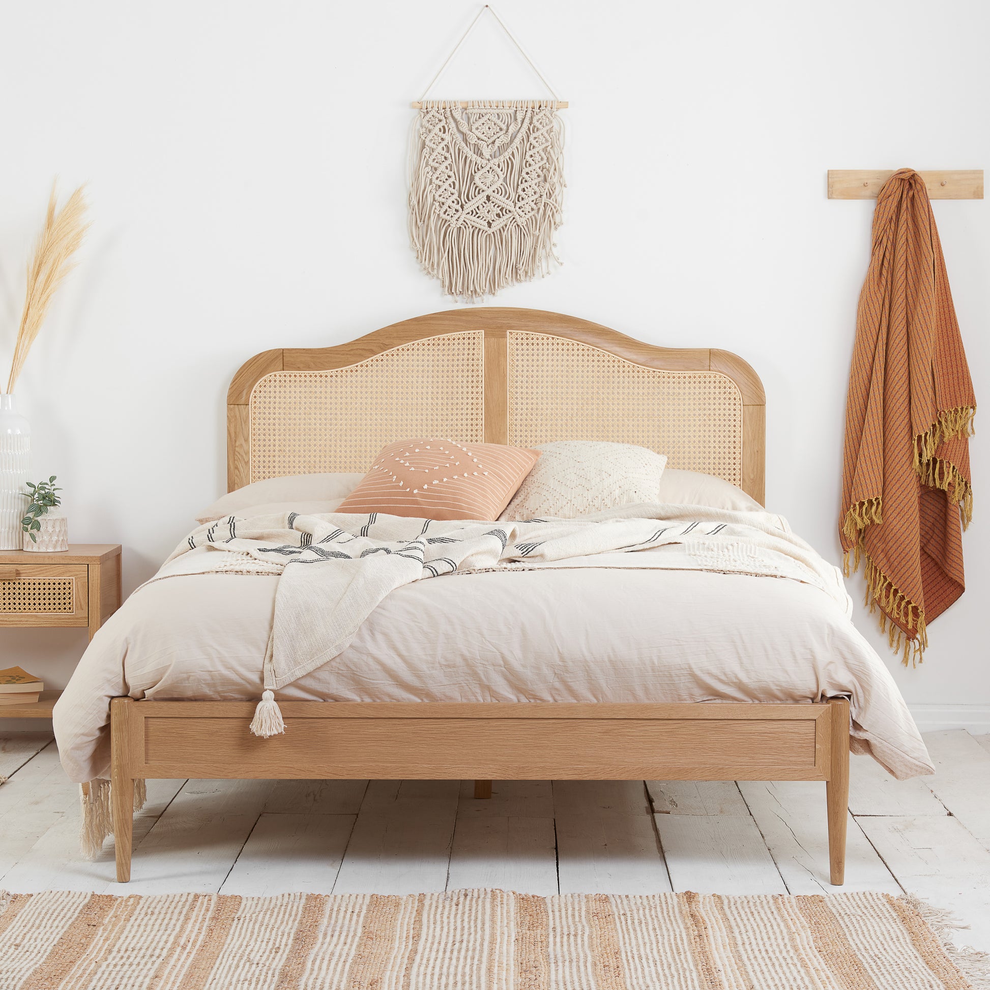 Leonie Double Rattan Bed