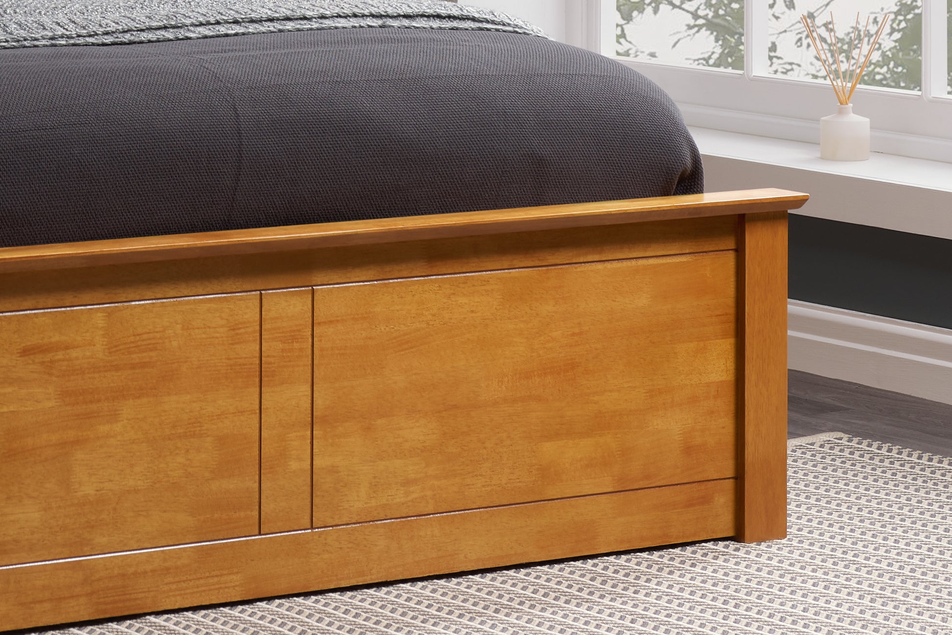 Phoenix Small Double Ottoman Bed