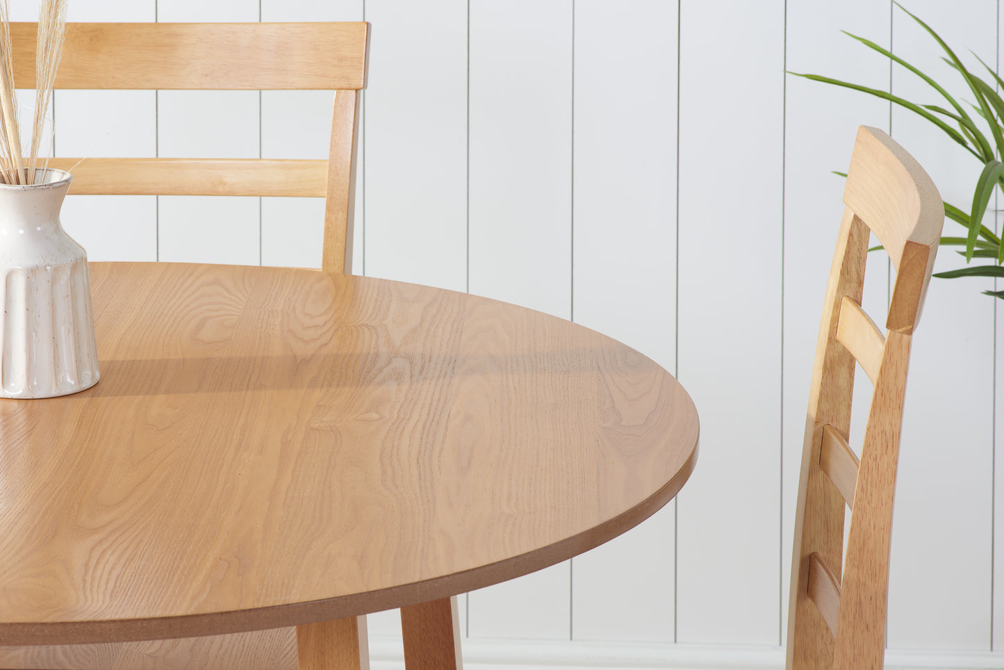 Pickworth Round Dining Table