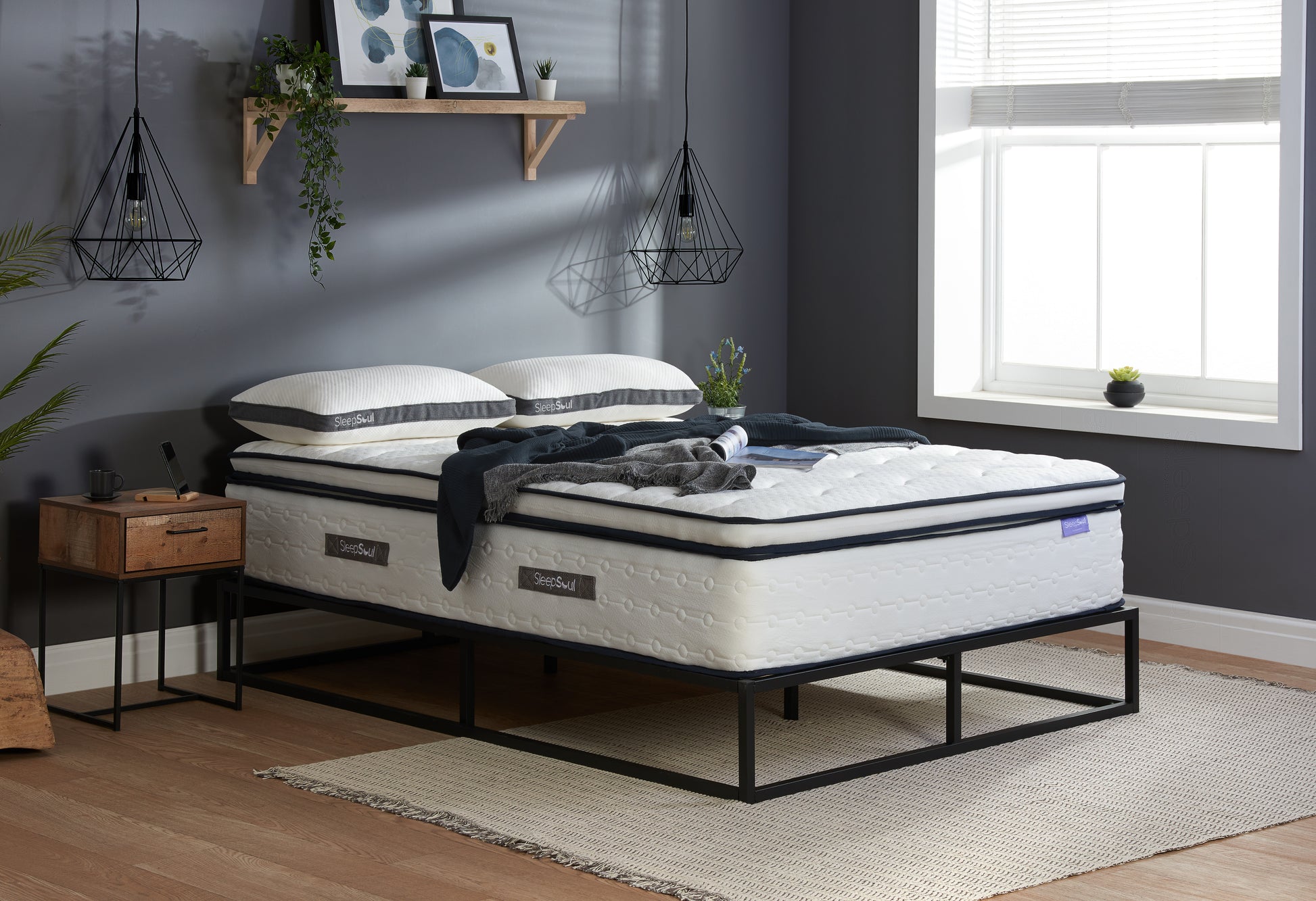 SleepSoul Space King Mattress